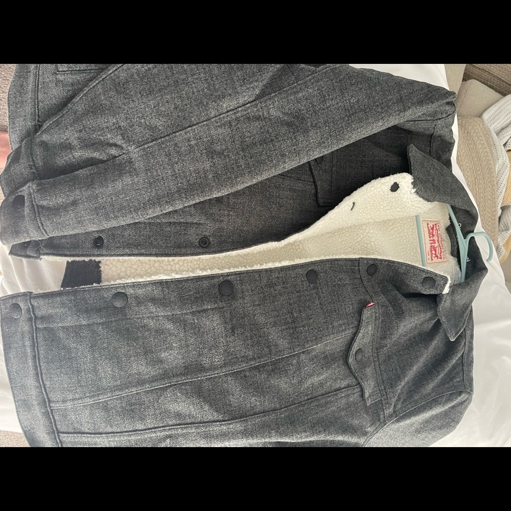 Levi trucker Sherpa jacket